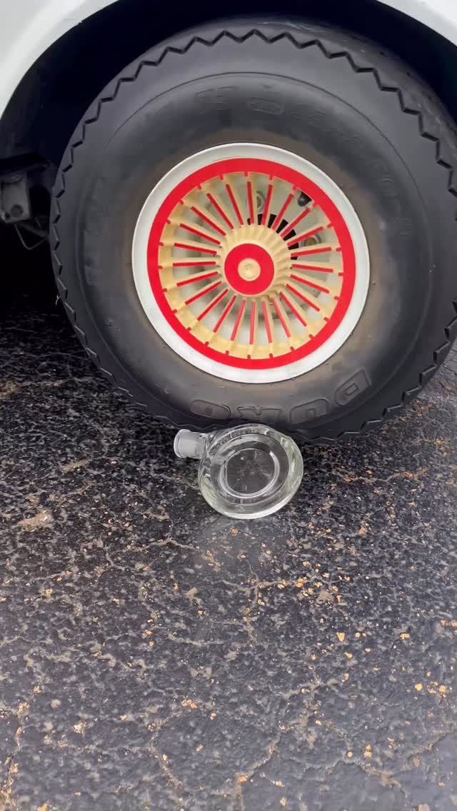 כד נרגילה כזה חזק בחיים שלכם לא ראיתם!...