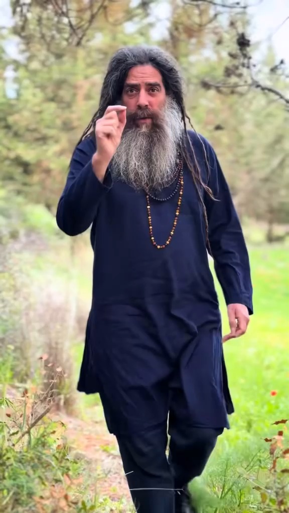 ‏הנה, עוד אחד ברח מפרדס חנה....