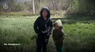 בטרנסקרפטיה, אם שכרה את ילדיה שלה תמורת 1,000 דולר, כך נמסר ממשרד...