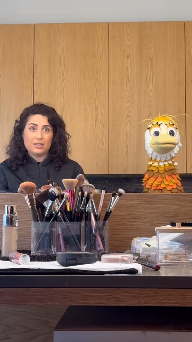 מחר עולה פרק ספיישל של איך לעשות דברים - איך להיות כוכבת עם...