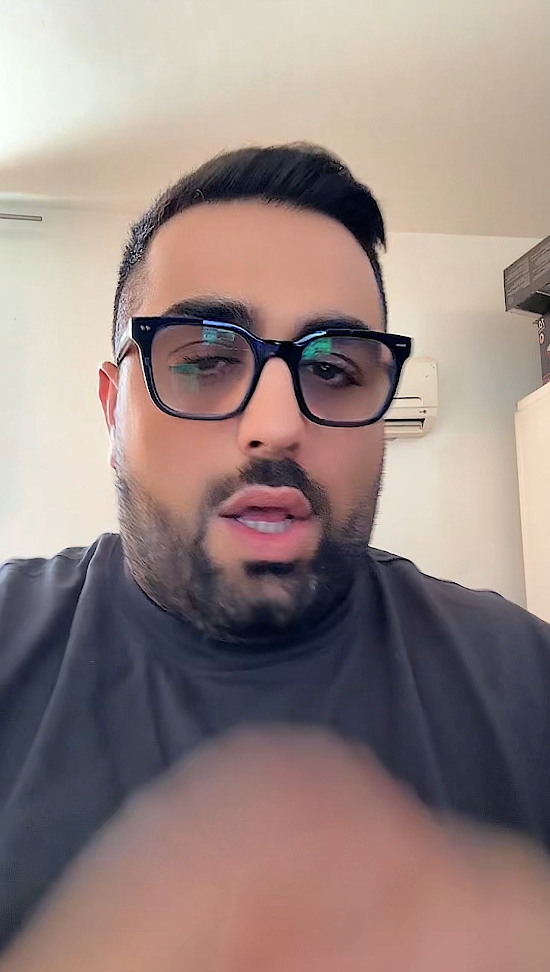 שמעתם שלמרדכי דוד אין זכות להפגין להחזרת החטופה היימנוט?...