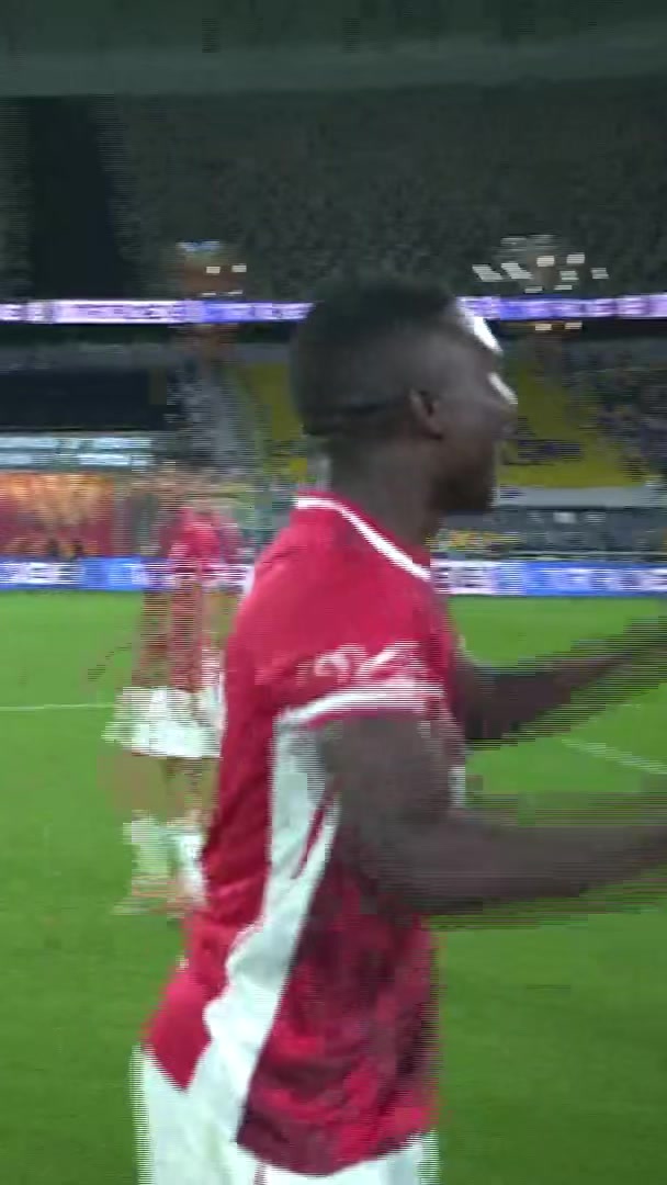 One man show 👑🤩...