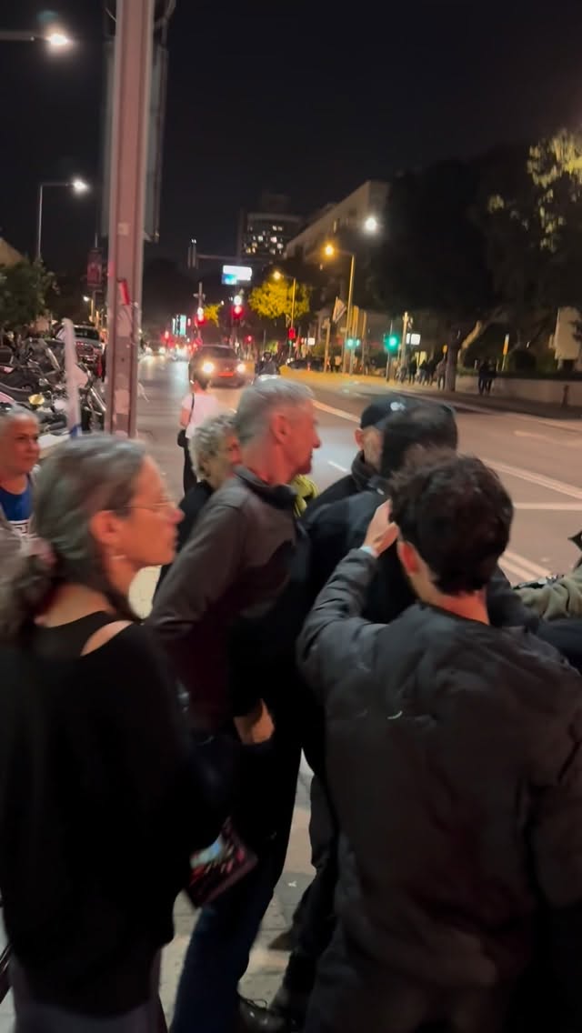 מרדכי דוד הגיע ליאיר גולן...