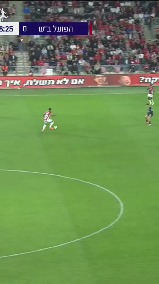 זלאטנוביץ׳ עם צמד ענק הערב נגד הפועל פתח תקווה ב3:0 של הפועל...
