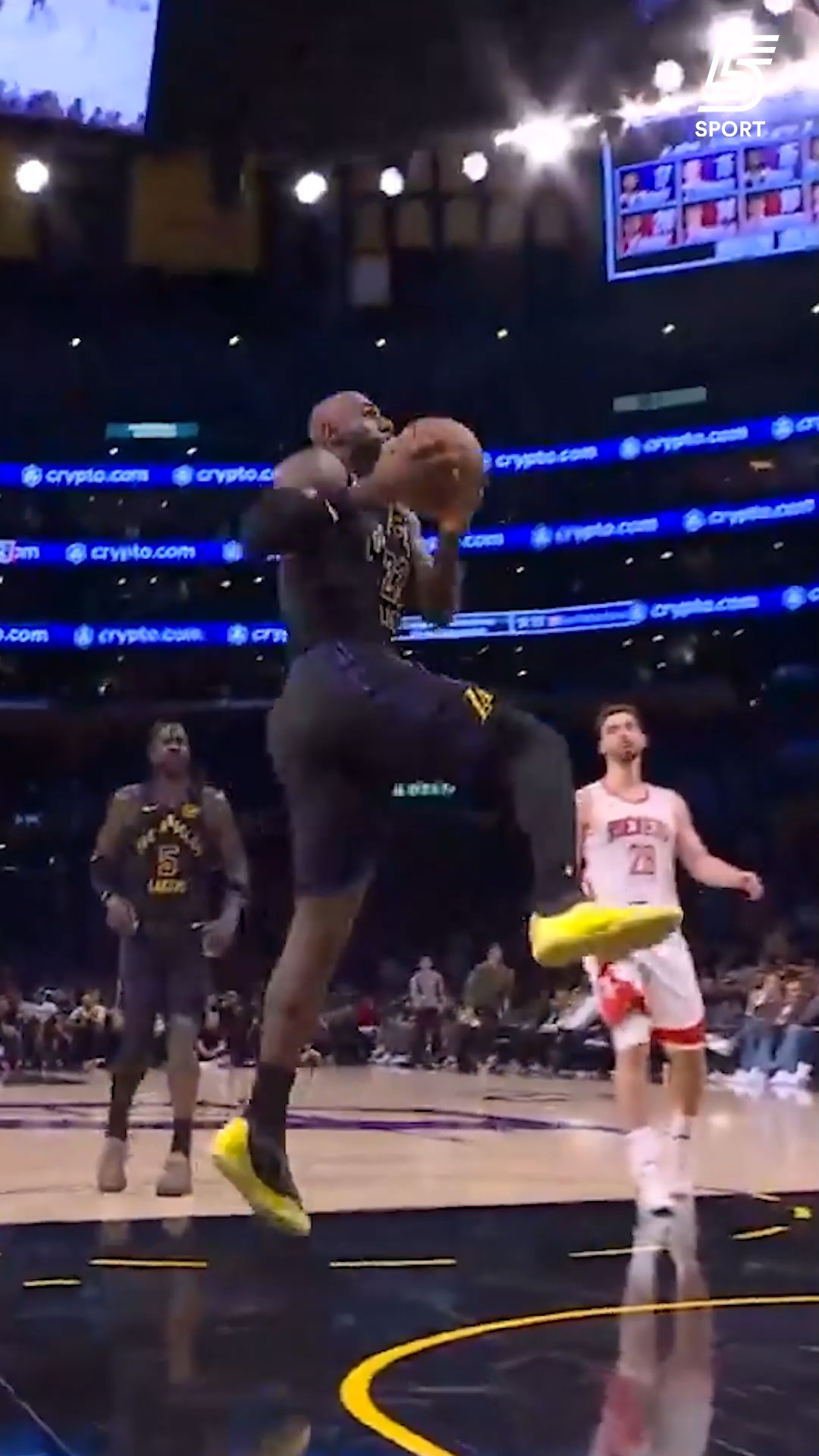 מה שהוא עושה בגיל 41 זה פשוט לא אנושי 👑...