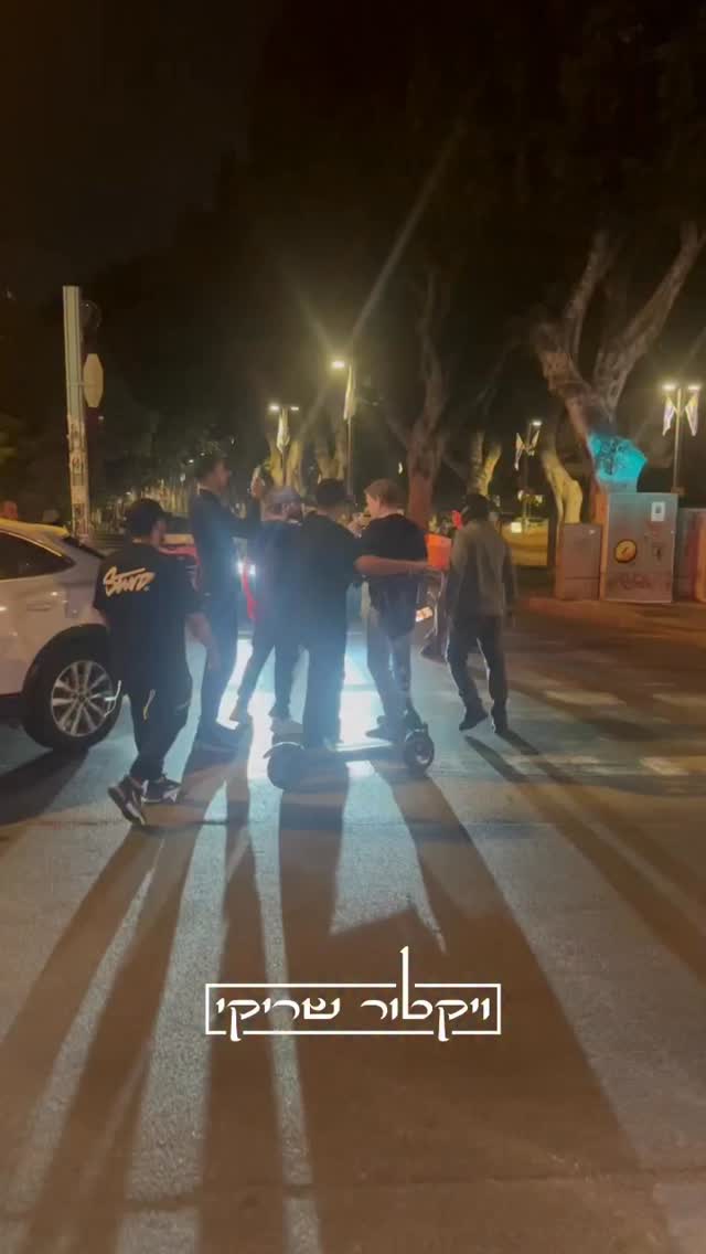 עוד מהחסימה של ליאור שליין ע״י מרדכי דוד...