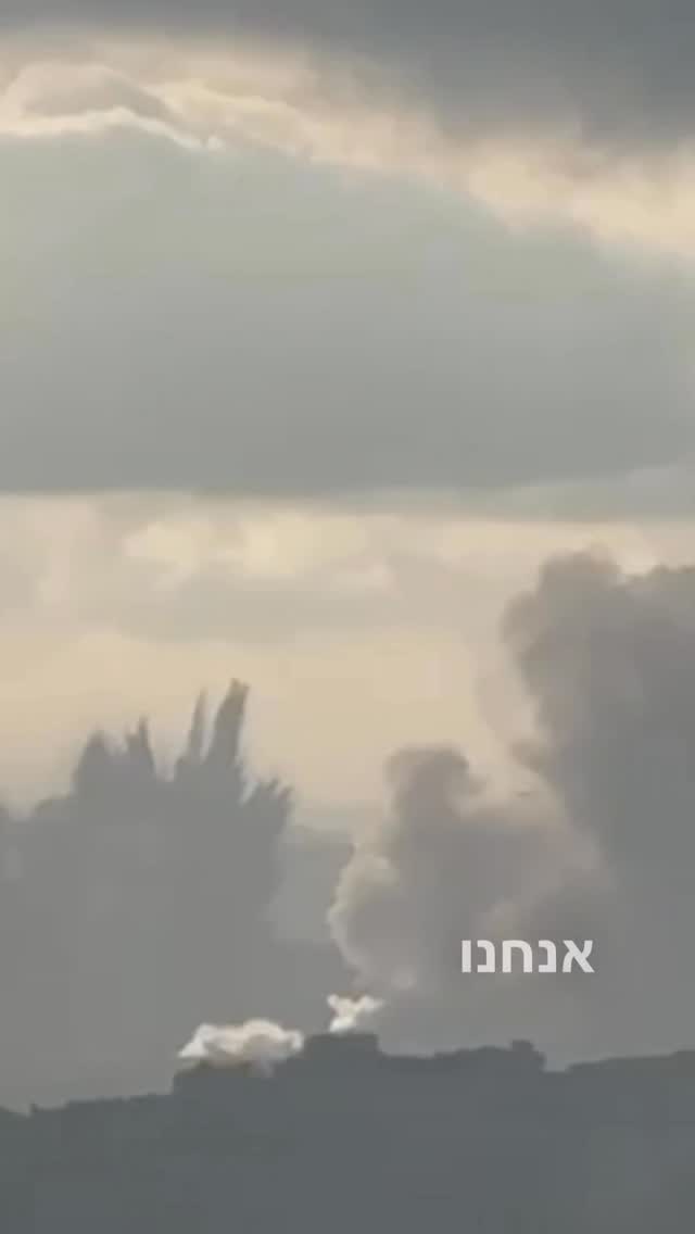 פוצצנו היום מנהרת טרור ענקית של חיזבאללה. אנחנו משמידים להם...