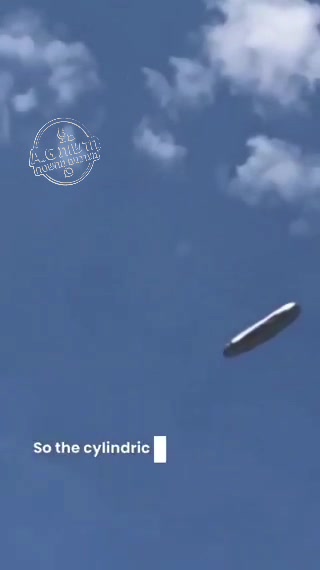 הפנטגון פרסם זה עתה את סרטון מס' 4 של "UFO UAP חייזרי בצורת סיגר או...