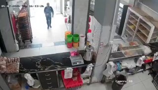 קרה בענתה לאחר סכסוך בין אזרח ובעל עסק...