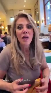 "ביבי אני אוהבת אותך, אתה החיים שלי.."...