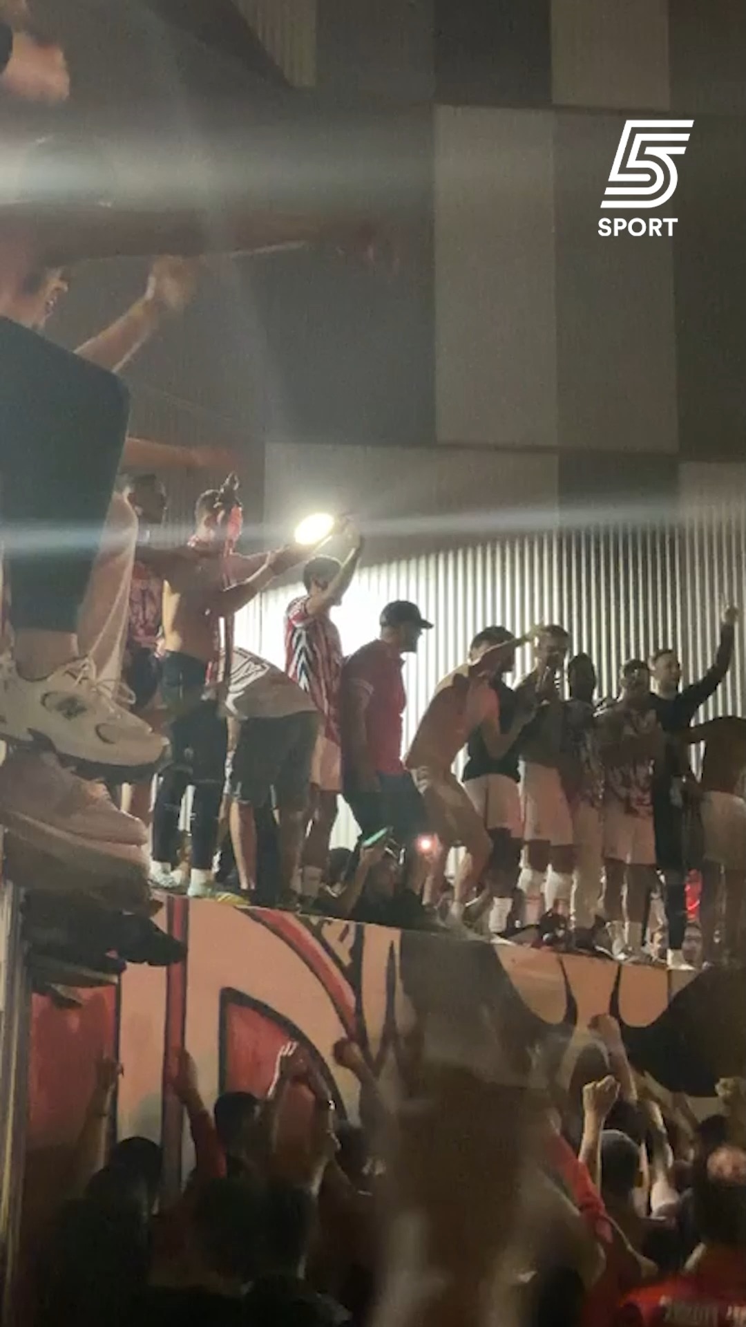 החגיגות לא נגמרות עבור הפועל ב"ש🔴⚪...
