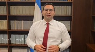 השר לפיתוח הנגב והגליל יצחק וסרלאוף, אחרי החלטת הממשלה בנושא...