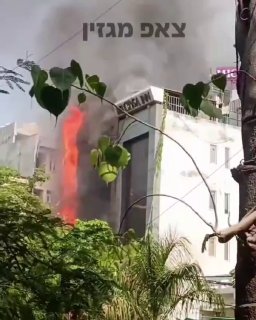 דיווח על לפחות 21 הרוגים בשרפה במסעדה ומלון בניו דלהי בהודו,...