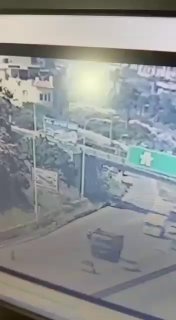תיעוד תקיפת הרכב בכביש המהיר סמוך לח'לדה...