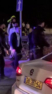 כביש 1 מחלף שורש הפגנה בעקבות מעצר בחורי ישיבה...