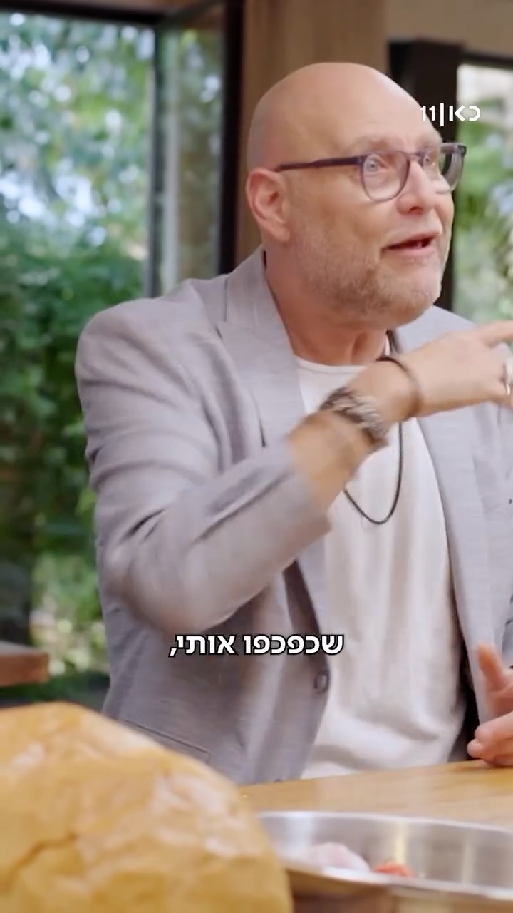 ⁨ “הייתי ילד לפלף רומני” - צביקה הדר מגיע לשום פלפל ושמן זית,...