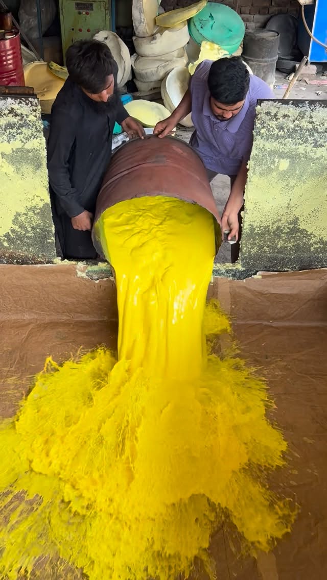 תהליך ייצור קצף צהוב😱תהליך דיגיטלי מדהים...