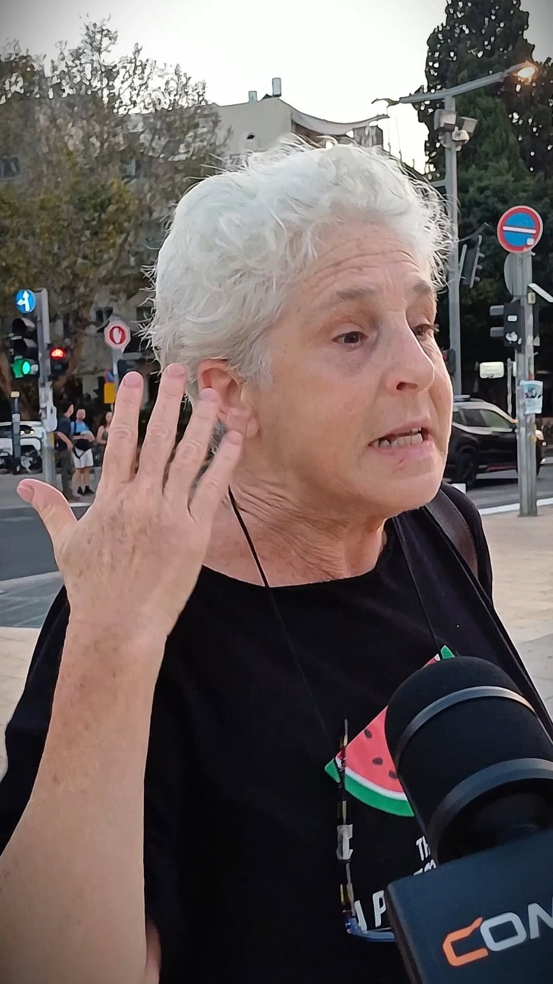 אז הלכתי לשוחח עם מצביעי מחנה ״השינוי״ בכיכר הבימה, צפו בזה...
