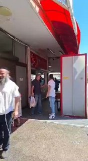 כך יאיר גולן התקבל היום בקריית שמונה...