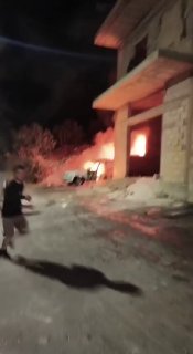 מקורות מקומיים: מתנחלים שורפים כלי רכב פלסטיניים במהלך...