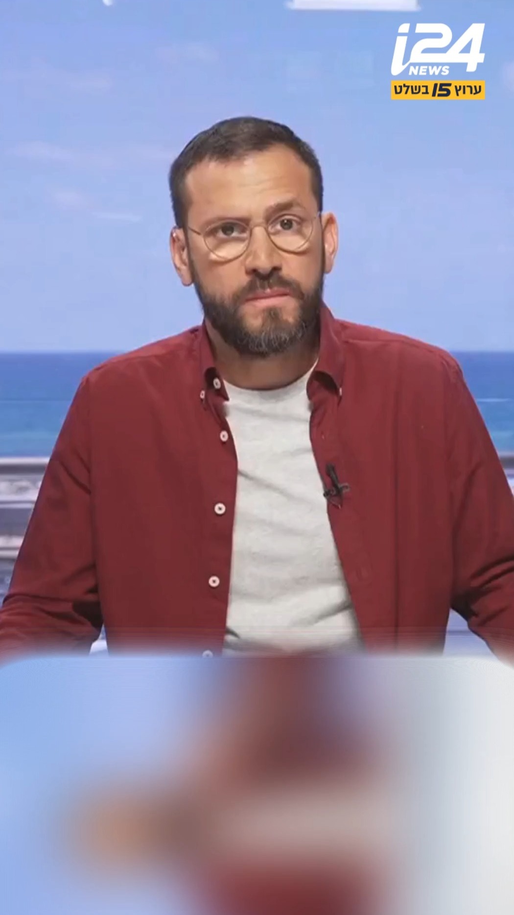 מה אלירז שדה חשב על האמירה של העיתונאי רביב דרוקר כי ניתן...