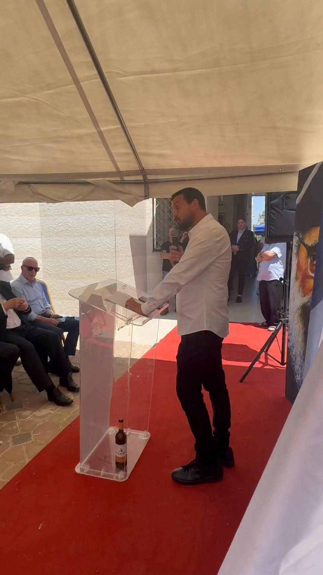 ברגעים אלה מתקיים טקס מרגש ברחוב הבבא חאקי בירוחם לרגל קריאת...