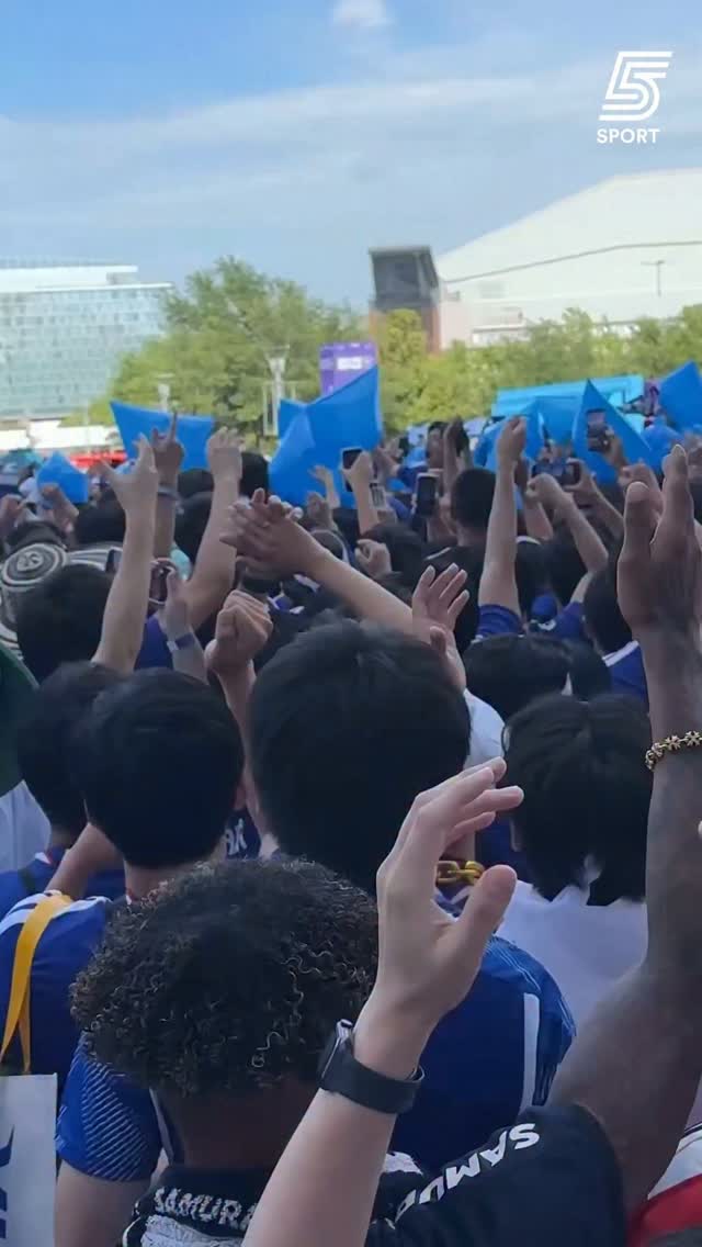 איזה שיר אוהדים מישראל זה מזכיר לכם? 🇯🇵🧐...