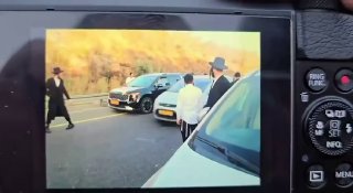 🔴שליפת האקדח במחאת החרדים אמש בכביש 1: המשטרה עצרה שני חשודים...