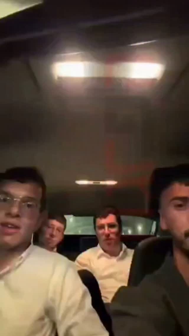 בן ישיבה עונה לנהג שלקח אותו טרמפ על שאלת השיוויון בנטל....