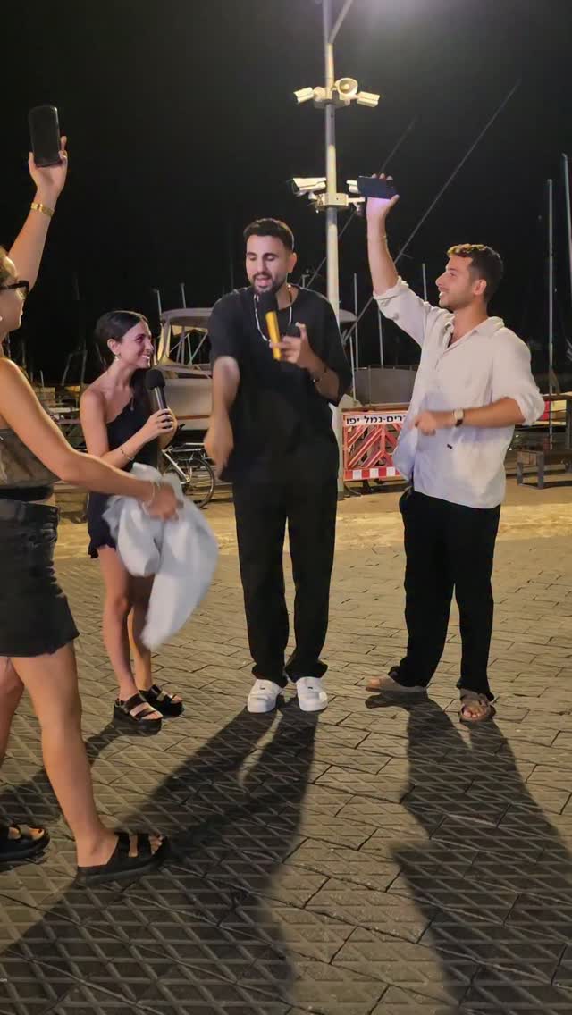 התיירים נקלעו לסיטואציה ויחד איתם בניתי הפקה...
