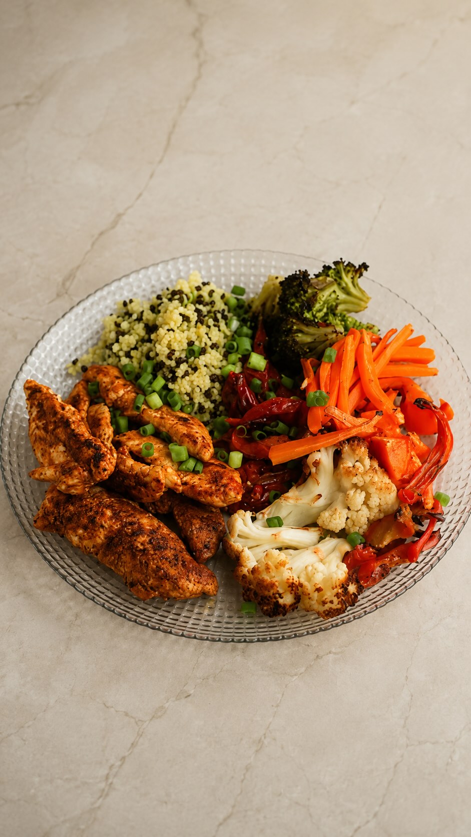 ארוחת צהריים בריאה ומאוזנת! 🥗🍗...