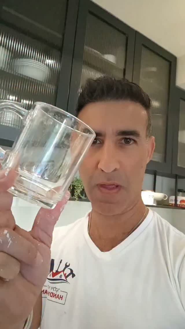 הכוסות במדיח לא יוצאות מבריקות? 🤪...