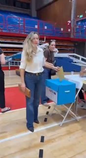 ‏Osnat Zohar: לילה טוב לכל החברים שלי ‏תודה לכל מי שיצא והצביע...
