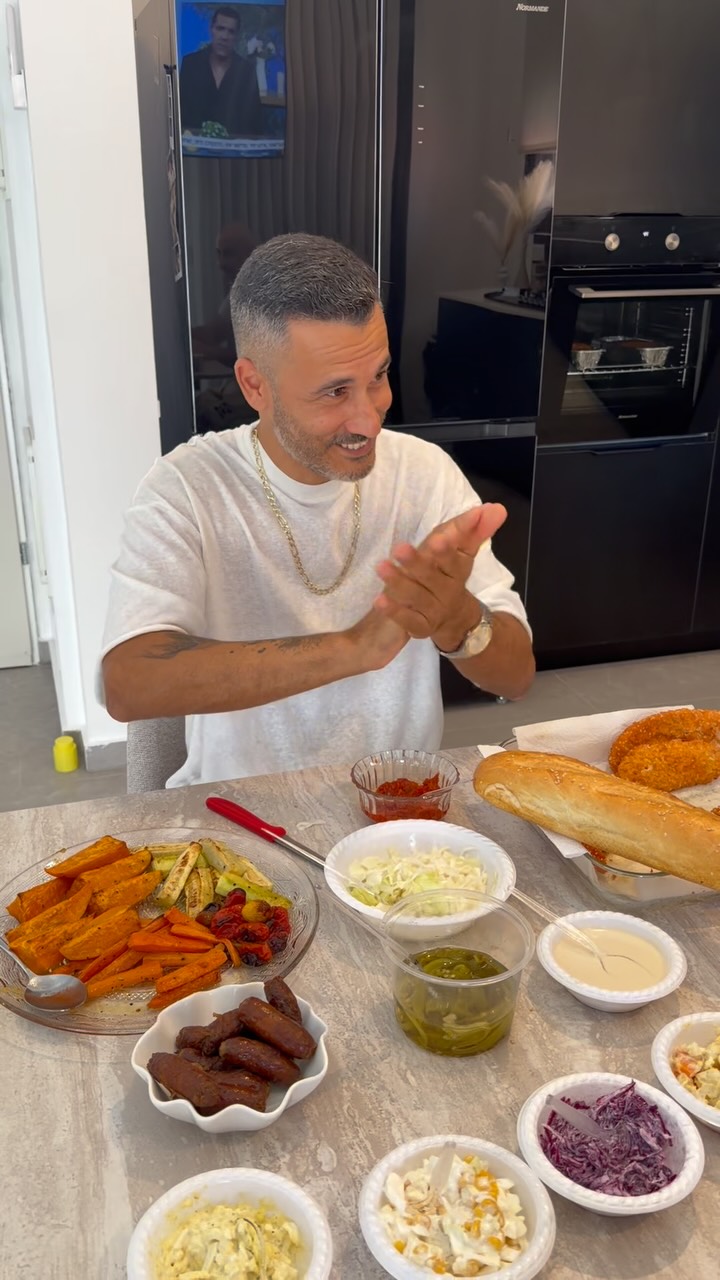 סיפורי ארוחת פועלים עם שלומי ברזילי...