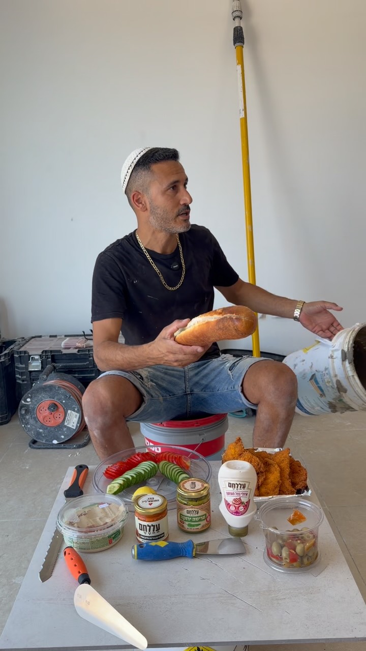 סיפורי ארוחת פועלים עם שלומי ברזילי - שלישי פעמיים כי טוב...