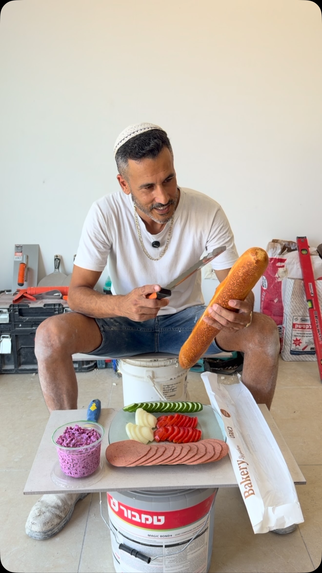 סיפורי ארוחת פועלים עם שלומי ברזילי...