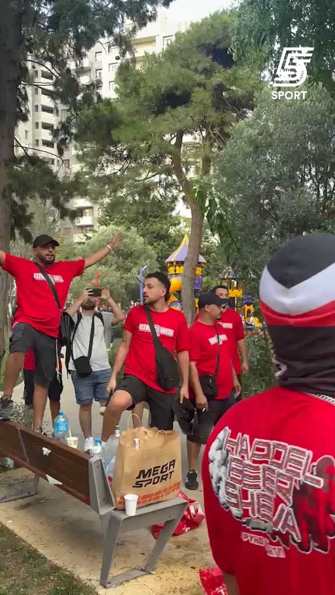 אוהדי הפועל ב"ש מוכנים לערב הגדול🔥🤩...