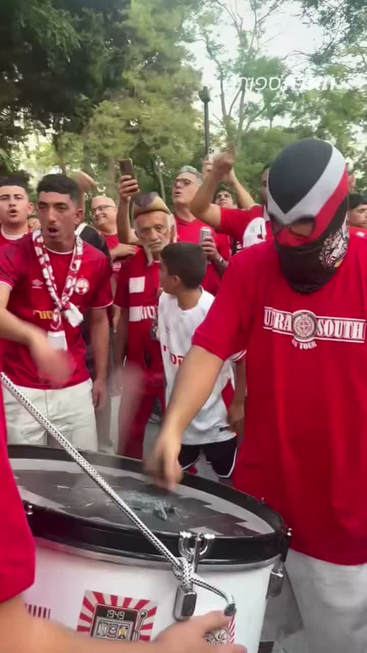 אוהדי הפועל באר שבע הגיעו לבאקו 🔥...