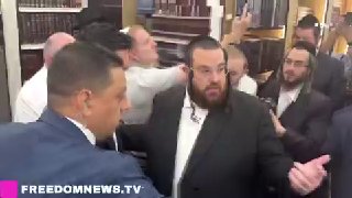 "אתה האנטישמי הגדול ביותר. עם ישראל חי"...