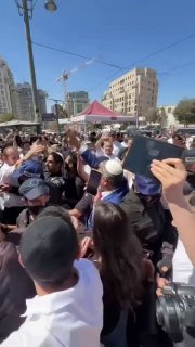 בן גביר וטלי גוטליב הלכו לשוק מחנה יהודה והתקבלו במלא חום...