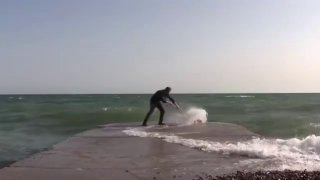 הביטוי "אין שכל אין דאגות" פירושו שמי שאינו מודע לבעיות,...