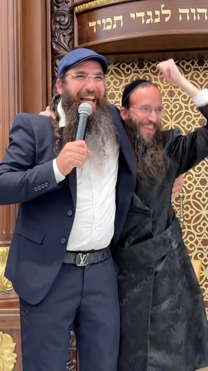 תודה לרב דלויה הצדיק שהגיע לשמח אותנו