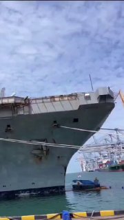 🇺🇸🇹🇭 עבודות להסרת החלודה מירכתי נושאת המטוסים אברהם...