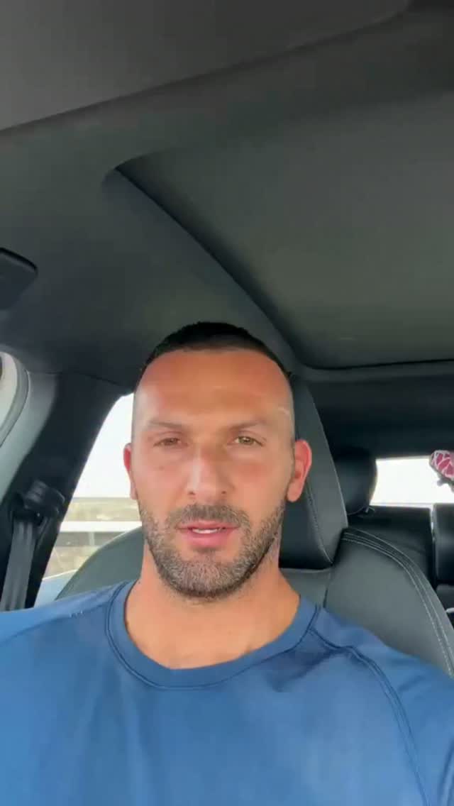 שחקן הכדורגל בן שהר: ⚽ "אני מצטרף למען חיילינו ולמען עם ישראל!"...