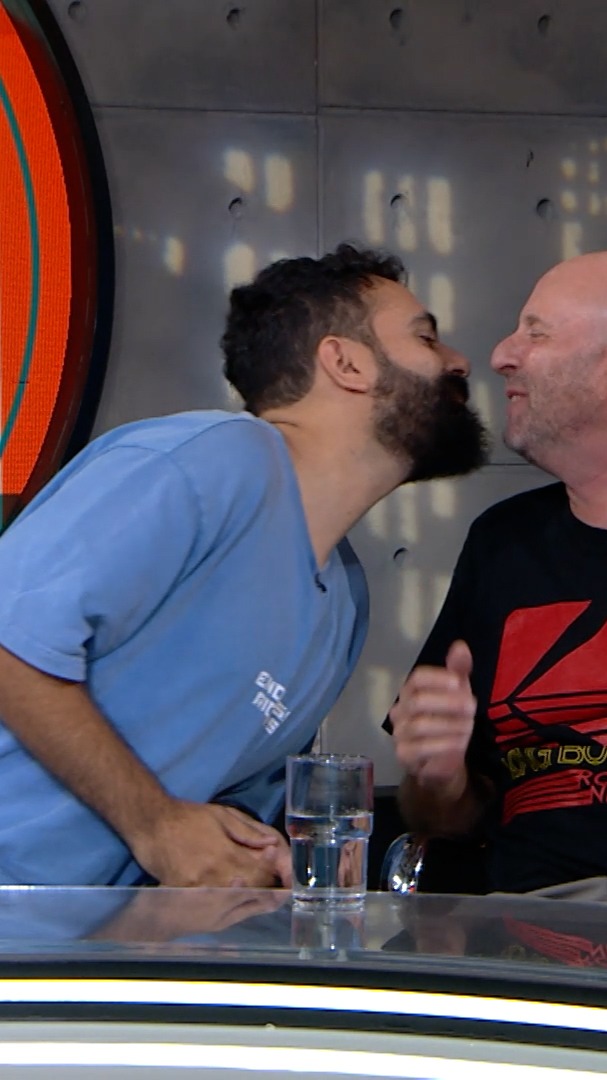 שמישהו יאהב אותנו כמו שטל פרידמן אוהב את מתן חלק...