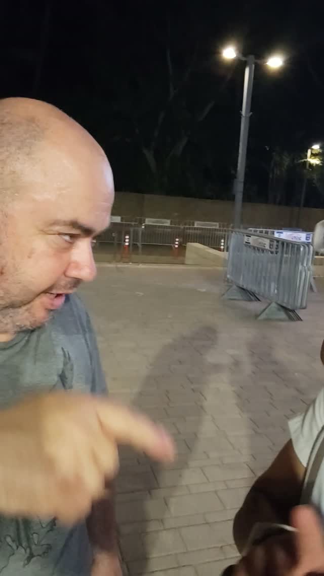גם היום לירן ממשיך הבטיח וקיים...