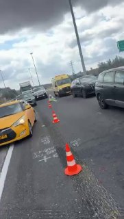 כביש 6 לצפון: תאונת שרשרת בין 8 כלי רכב, 18 נפגעים. שניים מתוך...