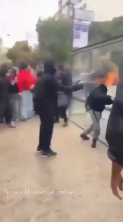צרפת מתמודדת עם טרור ואלימות ומקרון ממשיך לדבר על הכלה...
