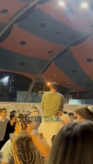 עושים כבוד ושמח לאסף רג'ואן מגיבורי המטוס בהקפות שניות בפתח...