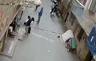 מצרים - אזור א-לוואא' בקהיר - אזרח עירני עם אינסטינקטים טובים...